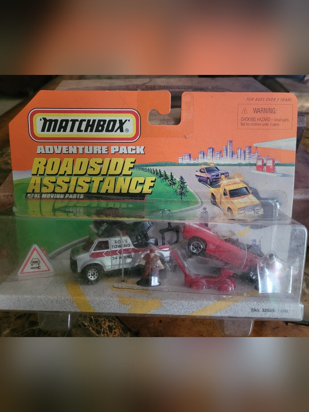 1997 Matchbox Roadside Assistance Adventure Pack